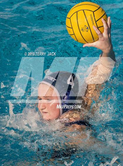 Thumbnail 2 in Barnett Holiday Cup Tournament photogallery.