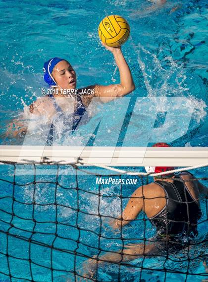 Thumbnail 2 in Barnett Holiday Cup Tournament photogallery.