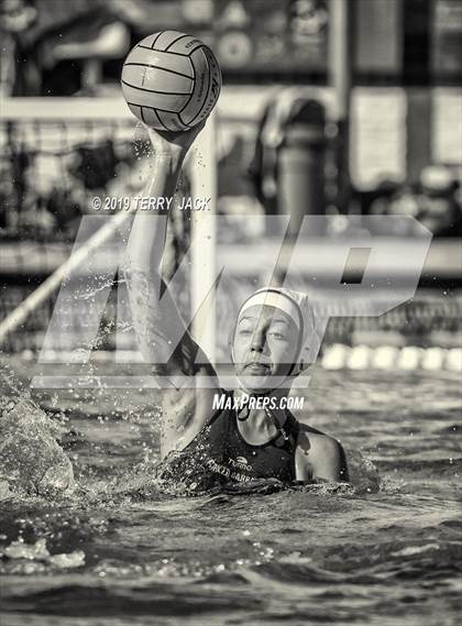 Thumbnail 1 in Barnett Holiday Cup Tournament photogallery.