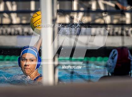 Thumbnail 3 in Barnett Holiday Cup Tournament photogallery.
