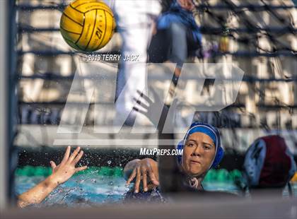 Thumbnail 2 in Barnett Holiday Cup Tournament photogallery.