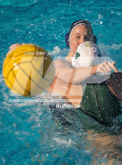 Thumbnail 3 in Barnett Holiday Cup Tournament photogallery.