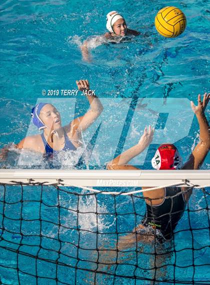 Thumbnail 2 in Barnett Holiday Cup Tournament photogallery.