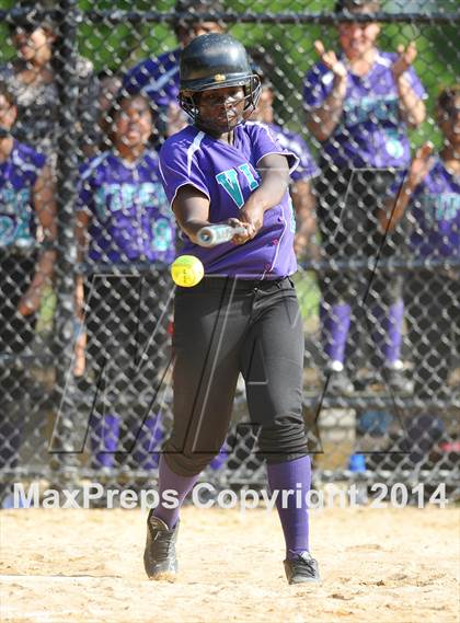 Thumbnail 2 in Morris @ Health Profession (PSAL Quarterfinal Playoff) photogallery.
