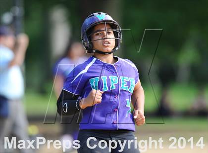 Thumbnail 2 in Morris @ Health Profession (PSAL Quarterfinal Playoff) photogallery.