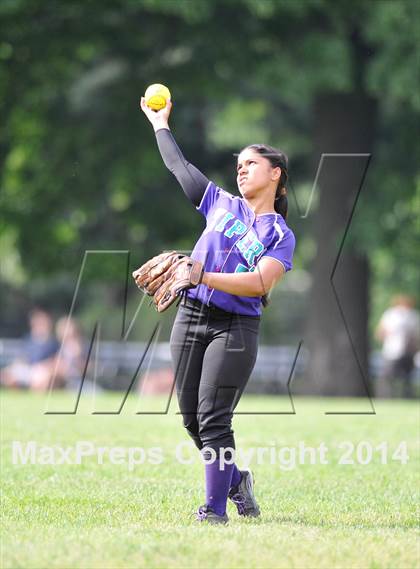 Thumbnail 3 in Morris @ Health Profession (PSAL Quarterfinal Playoff) photogallery.