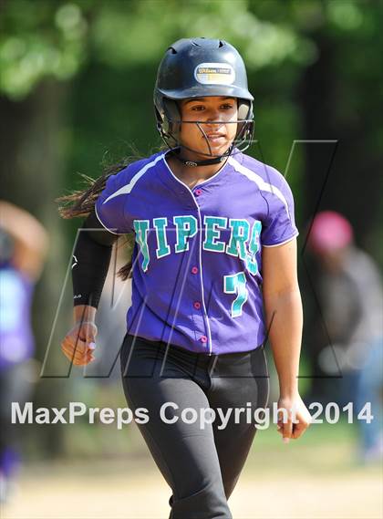 Thumbnail 1 in Morris @ Health Profession (PSAL Quarterfinal Playoff) photogallery.
