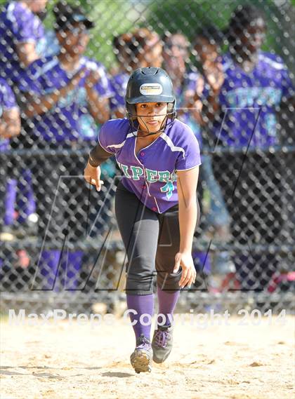 Thumbnail 3 in Morris @ Health Profession (PSAL Quarterfinal Playoff) photogallery.