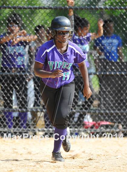 Thumbnail 1 in Morris @ Health Profession (PSAL Quarterfinal Playoff) photogallery.