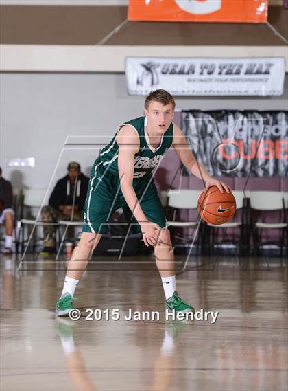 Thumbnail 3 in Laguna Hills vs. Evergreen (MaxPreps Holiday Classic) photogallery.
