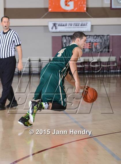 Thumbnail 3 in Laguna Hills vs. Evergreen (MaxPreps Holiday Classic) photogallery.