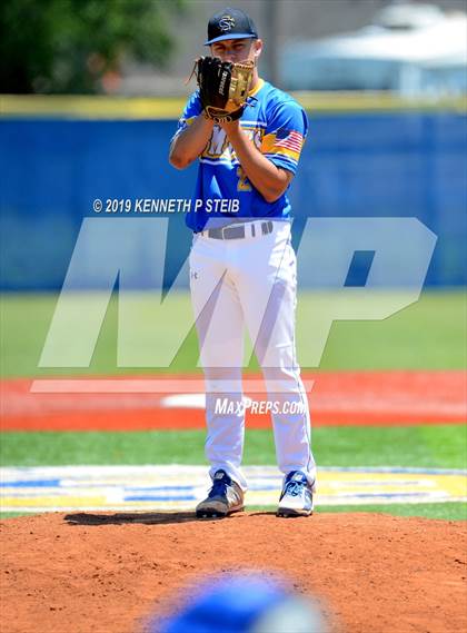 Thumbnail 2 in St. Michael @ St. Charles Catholic (LHSAA Division II Regional Playoff) photogallery.