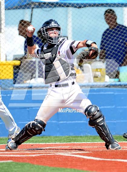 Thumbnail 2 in St. Michael @ St. Charles Catholic (LHSAA Division II Regional Playoff) photogallery.