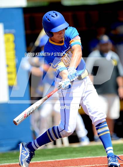 Thumbnail 2 in St. Michael @ St. Charles Catholic (LHSAA Division II Regional Playoff) photogallery.