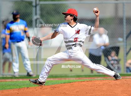 Thumbnail 3 in St. Michael @ St. Charles Catholic (LHSAA Division II Regional Playoff) photogallery.