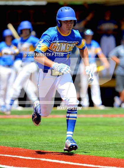 Thumbnail 3 in St. Michael @ St. Charles Catholic (LHSAA Division II Regional Playoff) photogallery.