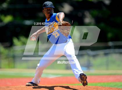 Thumbnail 2 in St. Michael @ St. Charles Catholic (LHSAA Division II Regional Playoff) photogallery.