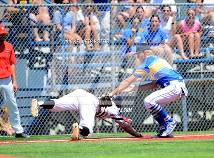 Thumbnail 2 in St. Michael @ St. Charles Catholic (LHSAA Division II Regional Playoff) photogallery.