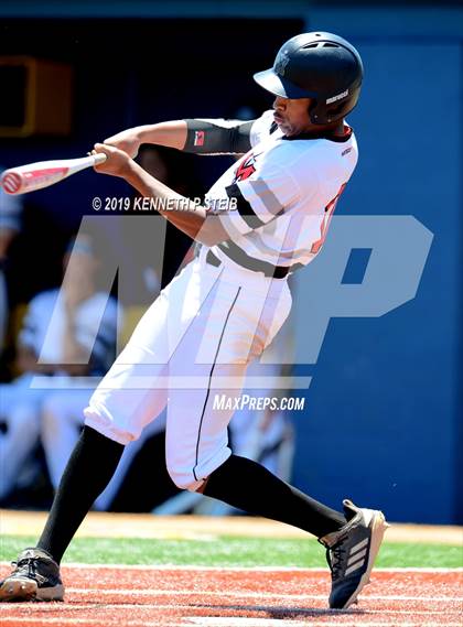 Thumbnail 2 in St. Michael @ St. Charles Catholic (LHSAA Division II Regional Playoff) photogallery.