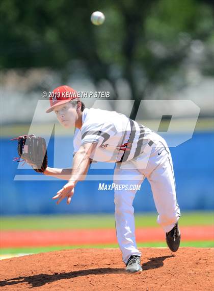 Thumbnail 1 in St. Michael @ St. Charles Catholic (LHSAA Division II Regional Playoff) photogallery.
