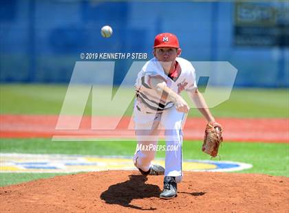Thumbnail 3 in St. Michael @ St. Charles Catholic (LHSAA Division II Regional Playoff) photogallery.