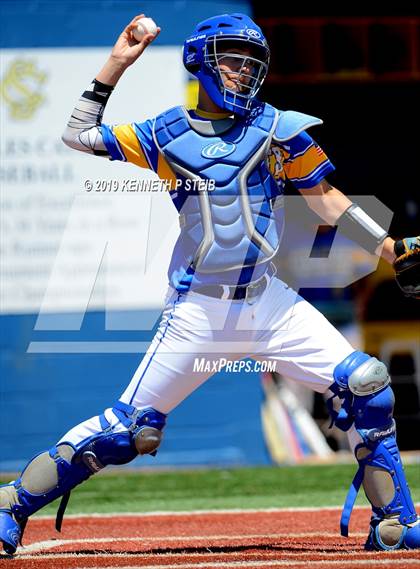 Thumbnail 2 in St. Michael @ St. Charles Catholic (LHSAA Division II Regional Playoff) photogallery.