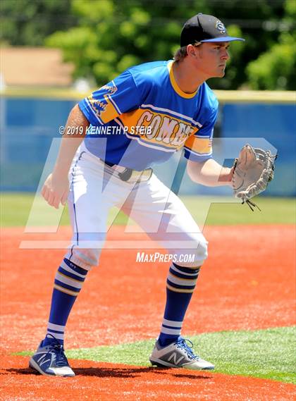 Thumbnail 2 in St. Michael @ St. Charles Catholic (LHSAA Division II Regional Playoff) photogallery.
