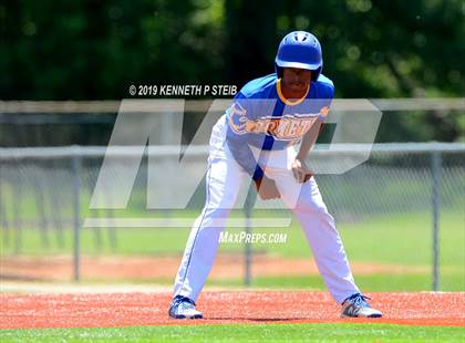 Thumbnail 3 in St. Michael @ St. Charles Catholic (LHSAA Division II Regional Playoff) photogallery.