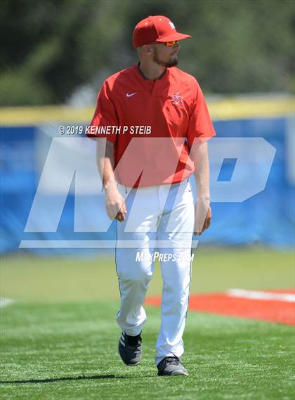 Thumbnail 3 in St. Michael @ St. Charles Catholic (LHSAA Division II Regional Playoff) photogallery.