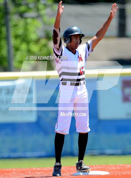 Thumbnail 1 in St. Michael @ St. Charles Catholic (LHSAA Division II Regional Playoff) photogallery.