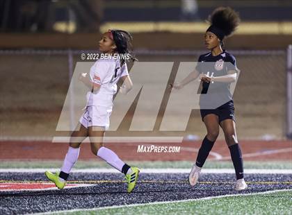 Thumbnail 1 in Tri-Cities @ Dutchtown photogallery.