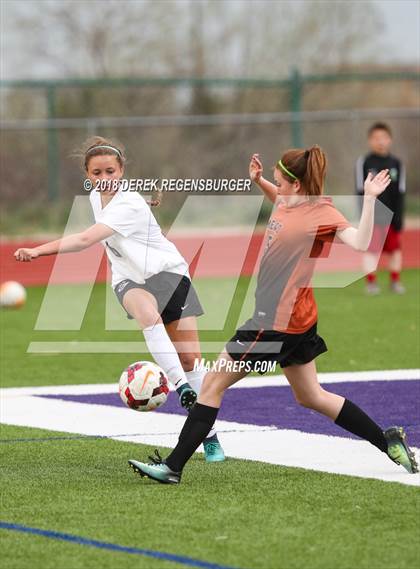 Thumbnail 2 in Holy Family vs. Mead photogallery.