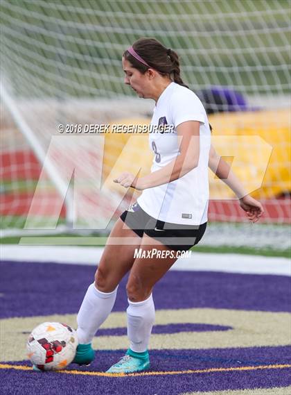 Thumbnail 3 in Holy Family vs. Mead photogallery.