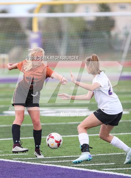 Thumbnail 2 in Holy Family vs. Mead photogallery.