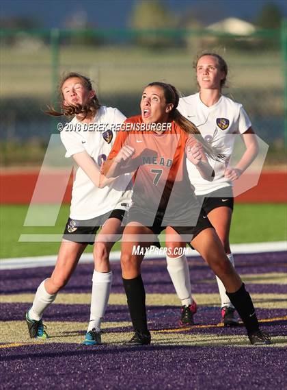 Thumbnail 2 in Holy Family vs. Mead photogallery.