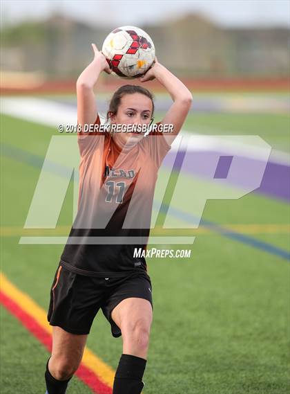 Thumbnail 2 in Holy Family vs. Mead photogallery.