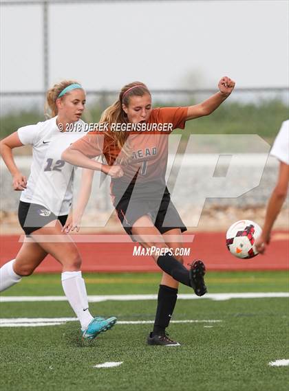 Thumbnail 2 in Holy Family vs. Mead photogallery.