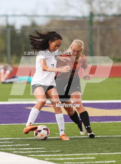 Thumbnail 2 in Holy Family vs. Mead photogallery.