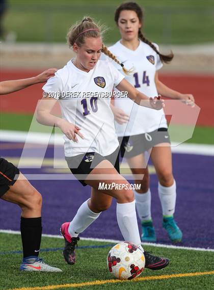 Thumbnail 3 in Holy Family vs. Mead photogallery.