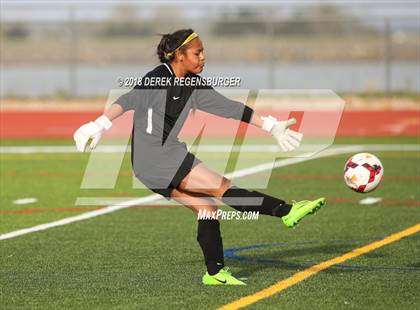 Thumbnail 3 in Holy Family vs. Mead photogallery.