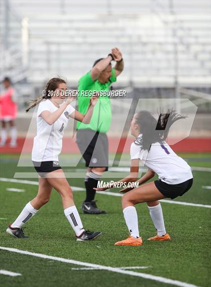 Thumbnail 2 in Holy Family vs. Mead photogallery.