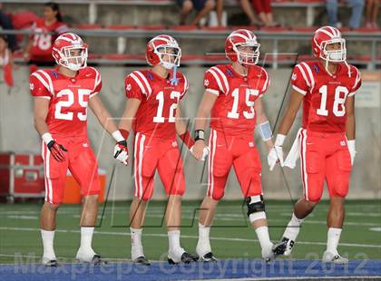 Thumbnail 1 in Mater Dei vs. Santa Monica photogallery.