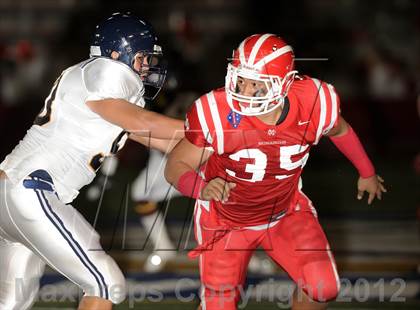 Thumbnail 1 in Mater Dei vs. Santa Monica photogallery.
