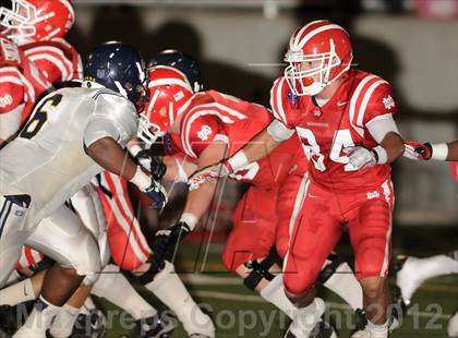 Thumbnail 1 in Mater Dei vs. Santa Monica photogallery.