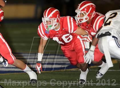 Thumbnail 3 in Mater Dei vs. Santa Monica photogallery.