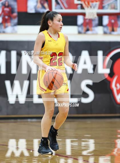 Thumbnail 1 in Mineral Wells Chicken Express All Star Classic photogallery.
