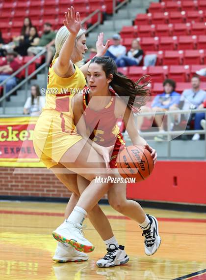 Thumbnail 2 in Mineral Wells Chicken Express All Star Classic photogallery.