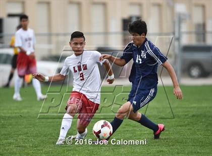 Thumbnail 2 in Lee [Robert E.] vs Roosevelt [Theodore] (Blossom Athletic Center) photogallery.