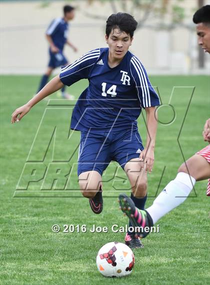 Thumbnail 2 in Lee [Robert E.] vs Roosevelt [Theodore] (Blossom Athletic Center) photogallery.