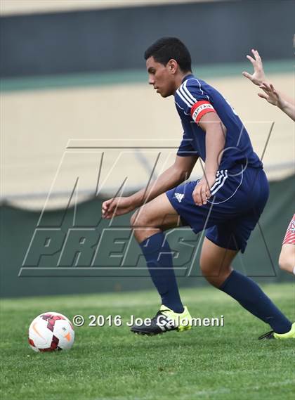 Thumbnail 1 in Lee [Robert E.] vs Roosevelt [Theodore] (Blossom Athletic Center) photogallery.